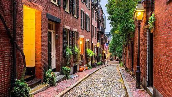 美国移民选择指南：80万EB-5与500万&ldquo;金卡&rdquo;计划，哪种更适合你？