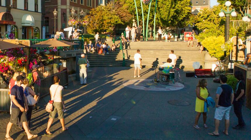 通过EB-1A移民美国：需要满足哪些条件？